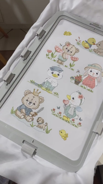 9 Motifs de broderie machine : Les Amis